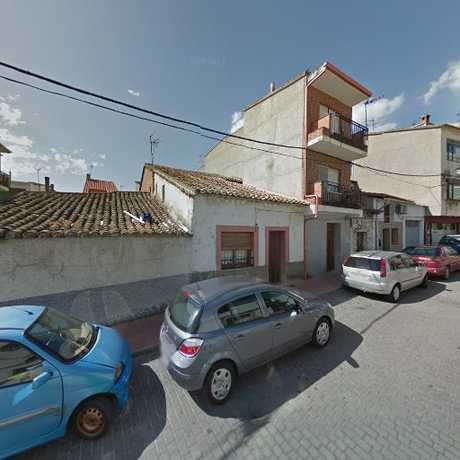 Fotografia tomada fuera de Construcciones y Reformas Villalvino - Empresa constructora en Cebreros, Ávila