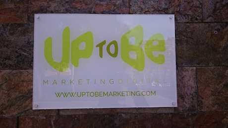 Fotografia tomada fuera de UpToBe Marketing - Agencia de Marketing Digital en Madrid - Agencia de marketing en Tres Cantos, Madrid