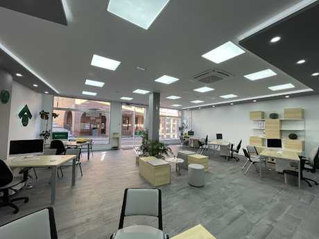 Fotografia tomada fuera de Tecnocasa Agencia Inmobiliaria - Agencia inmobiliaria en Loeches, Madrid