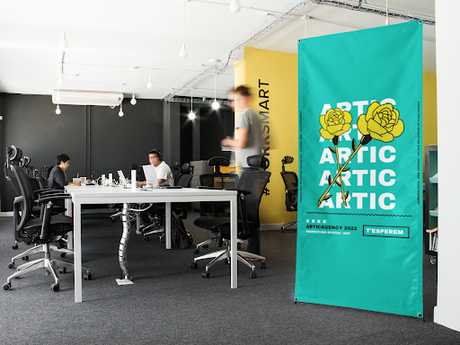Fotografia tomada fuera de Artic Agency - Madrid - Agencia de marketing en Leganés, Madrid