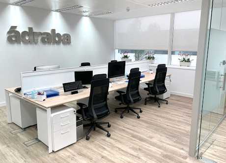 Fotografia tomada fuera de Ádraba, Estudio de marketing digital 360 - Agencia de marketing en Alcobendas, Madrid