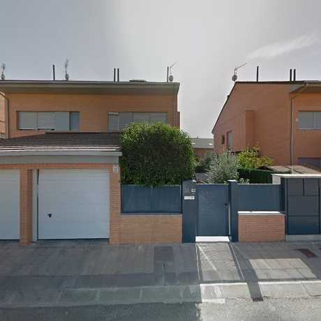 Fotografia tomada fuera de Tablas y Datos Servicios Informáticos Los Hueros - Consultora de marketing en Villalbilla, Madrid