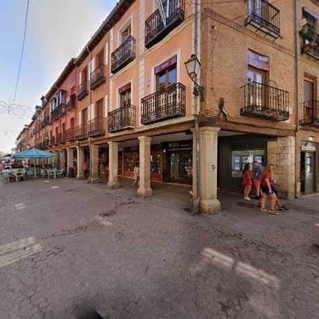Fotografia tomada fuera de Levanta Comunicación Gráfica - Agencia de publicidad en Alcalá de Henares, Madrid