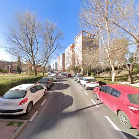 Fotografia tomada fuera de Marketing Digital Madrid - Servicio de marketing por Internet en Puente de Vallecas, Madrid